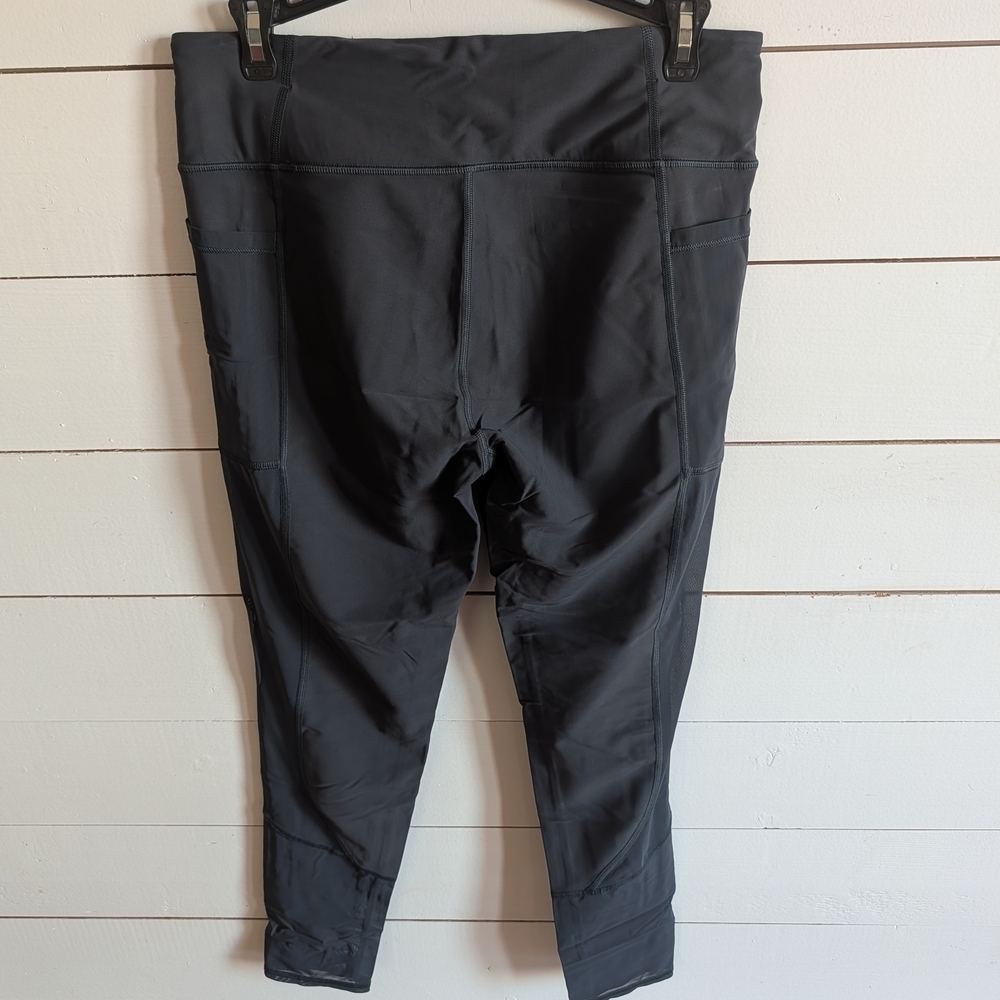 Black Athletic Leggings - Picture 2 of 4